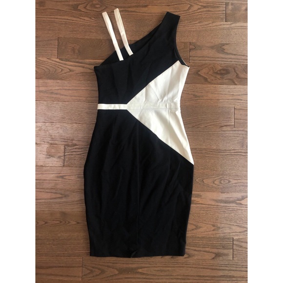 RW&Co Formal Dress - Picture 2 of 3